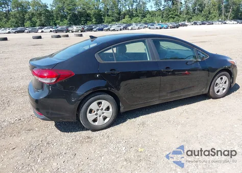 2017 Kia Forte Lx из США, поврежденный, VIN 3KPFK4A78HE037601